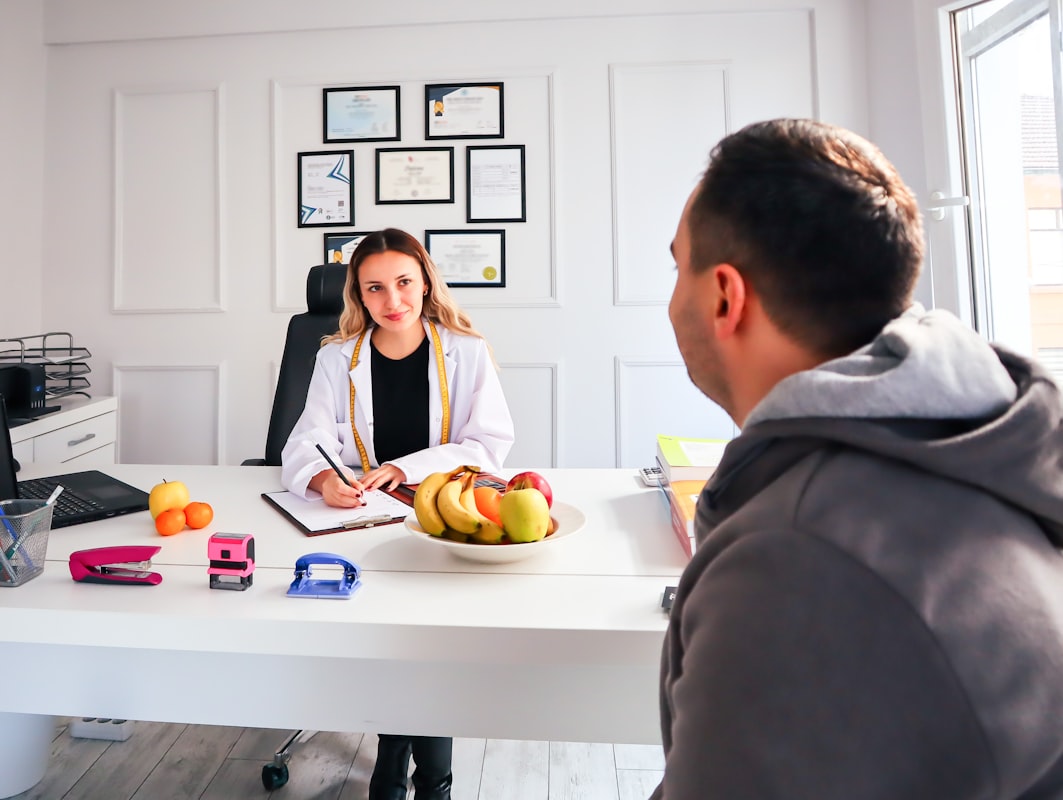 Men's vitamin complex and supplements